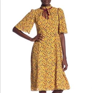 Donna Morgan yellow floral midi dress size 10 NWT